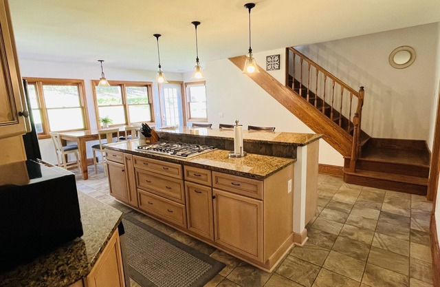 Huge Village Home On The Erie Canal!