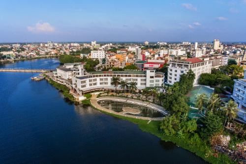 Huong Giang Hotel Resort & Spa