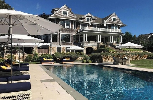 Hyannis Port Grand Dame! Luxury rental with pool and hot tub. RPMS021