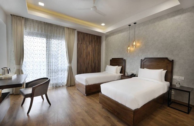 HYDEWEST Orchid Twin Platinum Studio Luxury Serviced Residences Apartment