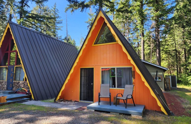 Hygge A-Frame: Pet friendly Forest Immersion! With AC !