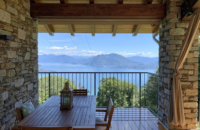 I FAGGI Country House LEVO - STRESA - 1st floor with great view