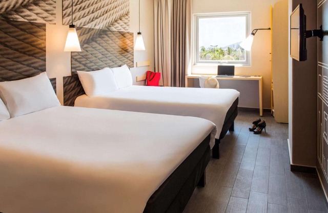 Ibis Mazatlan Marina