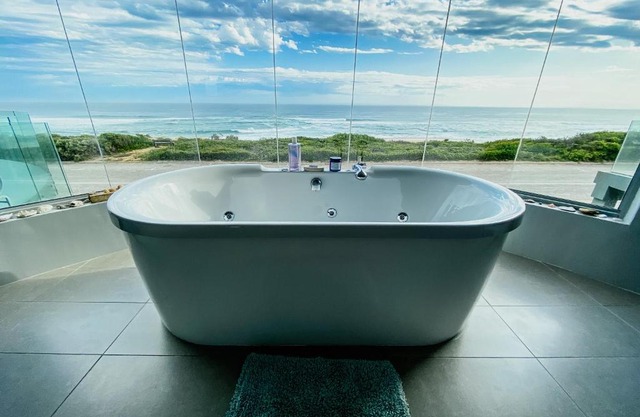 Ibitshi Beach Lodge Wilderness