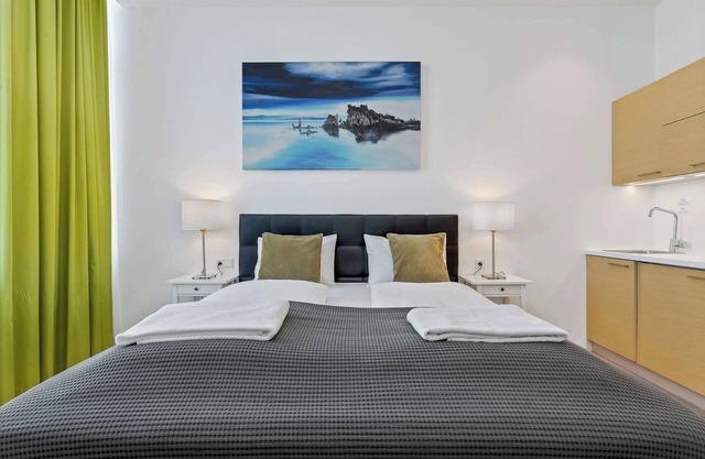 Iceland Comfort Apartments Double studio with view