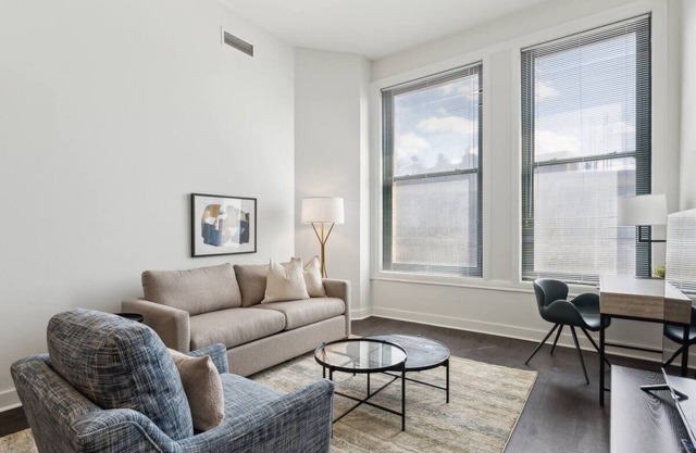 Iconic Landmark Stay | Spacious Apartment w/Kitchen | Walk to Point State Park