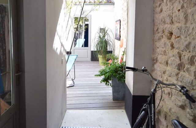 IDEAL COZY HOUSE FOR 1 COUPLE AND 2 CHILDREN