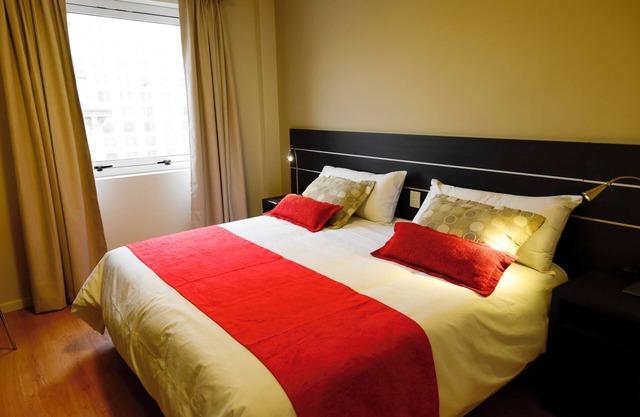 Ideal for Large Families & Groups | 2 Hotel Units near Cobildo & Casa Rosada