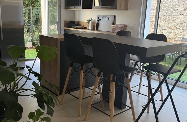 Ideal family and work duplex 3 bedrooms near beach