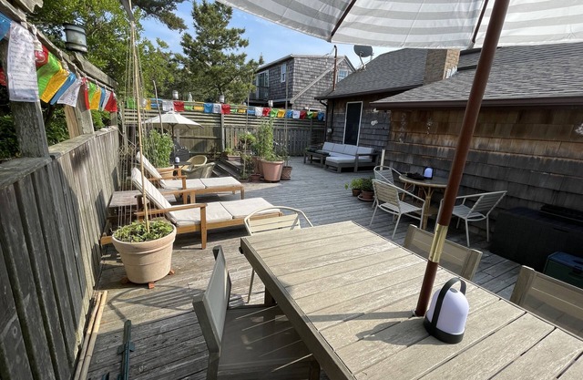 Idyllic Fire Island Getaway-Steps from the Beach