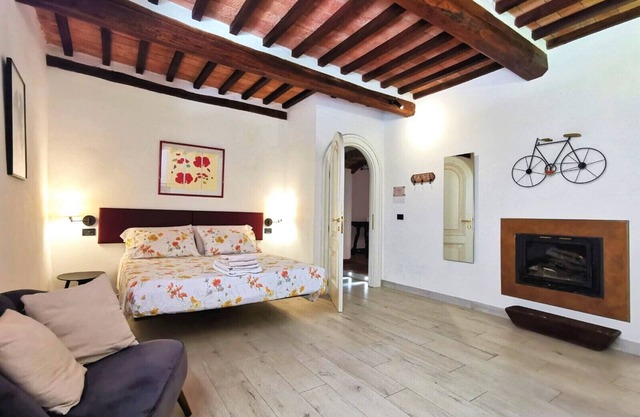 "Il Focolare" Superior Apartment in Monticchiello