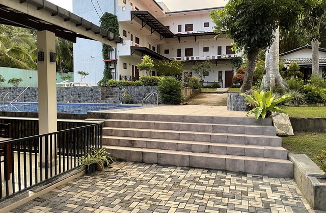 Illamperuma village hotel deluxe