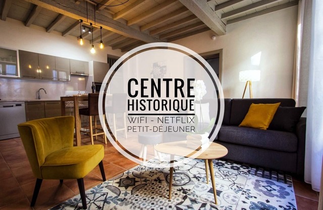 In complete privacy in the historic center