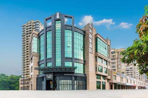 In Now Panorama Hotel - Seven Star Cave East Gate