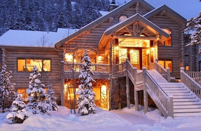 In Town Breckenridge Luxury - $12M estate - 13 BR/12.5 Baths
