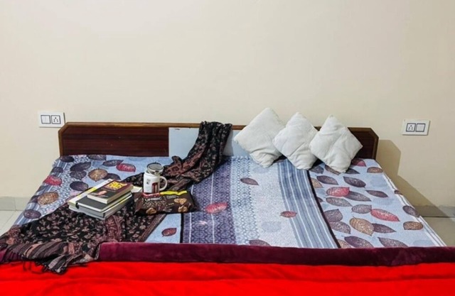 Independent/Private Bedroom - Chandigarh