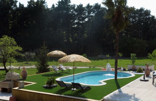 Independent furnished studio 3 * with swimming pool