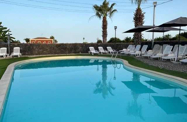 INDEPENDENT APARTMENT WITH POOL USE BETWEEN CATANIA AND TAORMINA