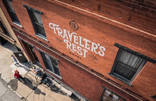 Independent hotel in historic building walking distance from the city