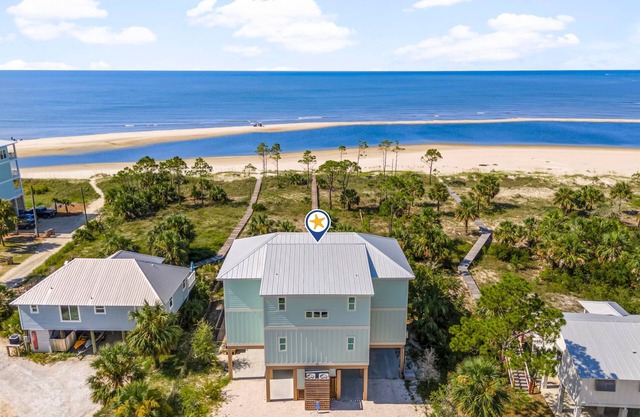 Indian Pass Beach Home - Beachfront, Private Pool, Pet Friendly, Sleeps 17