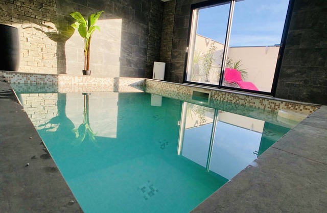 Indoor heated whirlpool pool, sleeps 2.