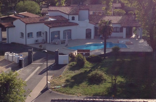 INDUS GUEST ROOM WITH BATHROOM IN THE HEART OF THE BASSIN D'ARCACHON