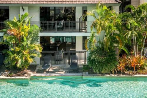 Infinitys Edge Poolside Retreat at Temple Resort
