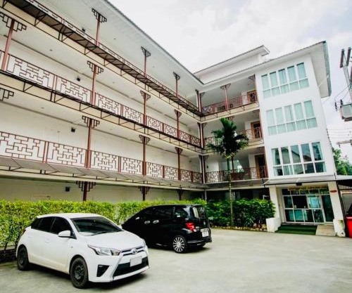 INN Kham Apartment