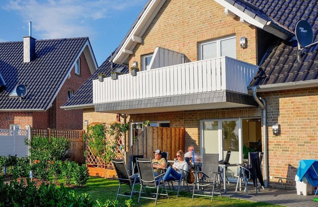 Inselblume 10 - Vacation house with fireplace for 10 to 12 people