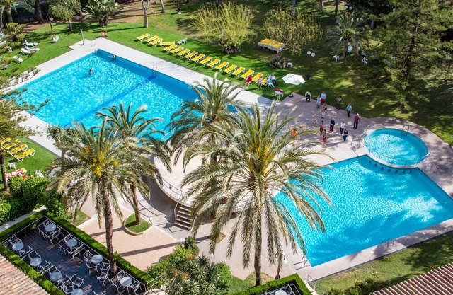 Intelier Orange Hotel