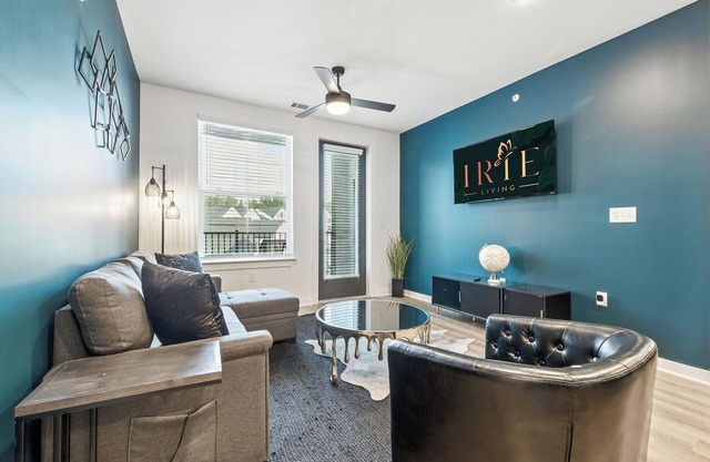 IRIE Living Brand-New Lux 2BR 8 Min Grand Park