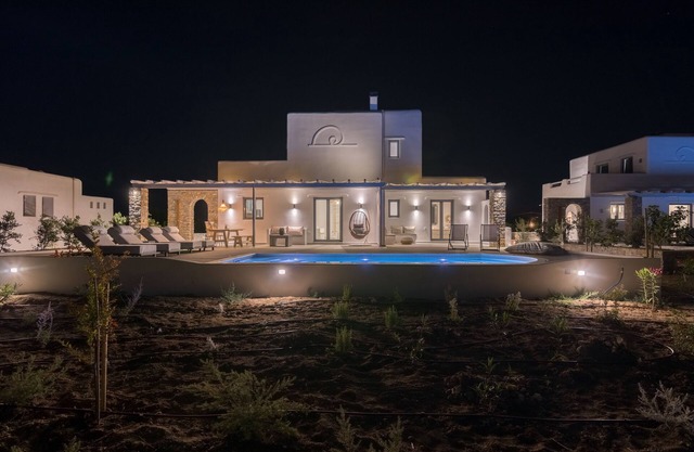 Isalos Villas Naxos