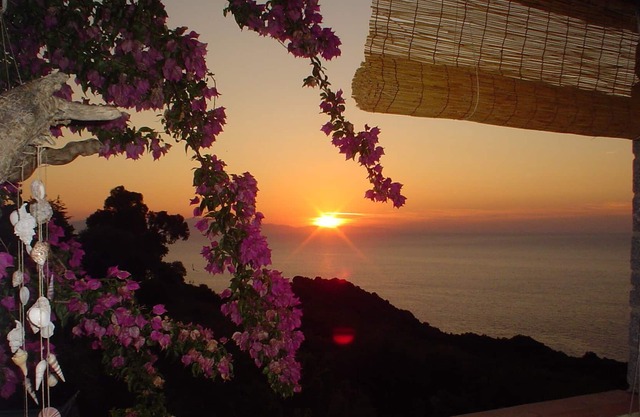 Island of Elba in nature, unforgettable sunsets.