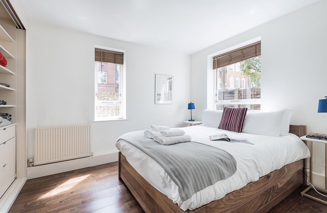 Islington Charm - One Bedroom Apartment, Sleeps 2