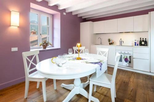 Isola Bella Apartments - Via Villa 28