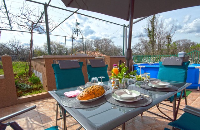 Istrian House ENI near Rabac area & amazing terrace, above-ground pool, bikes