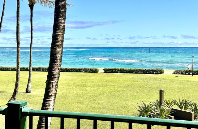 It's All About the View! Oceanfront, A/C, Elevator, Discount