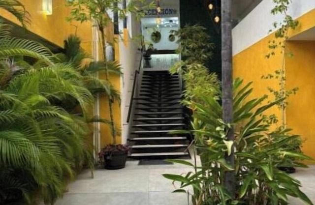 Ixaya Boutique Hotel 5 minutes from the Malecon and Sports Complex