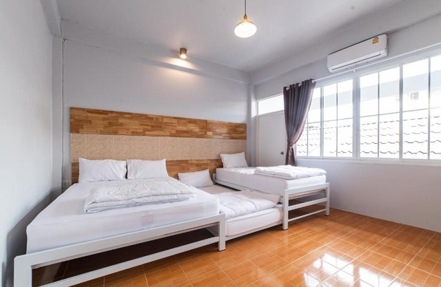 J Cube Betong - Private House