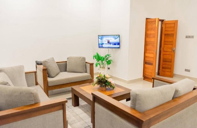 J leaf Hotel by Blue Bird