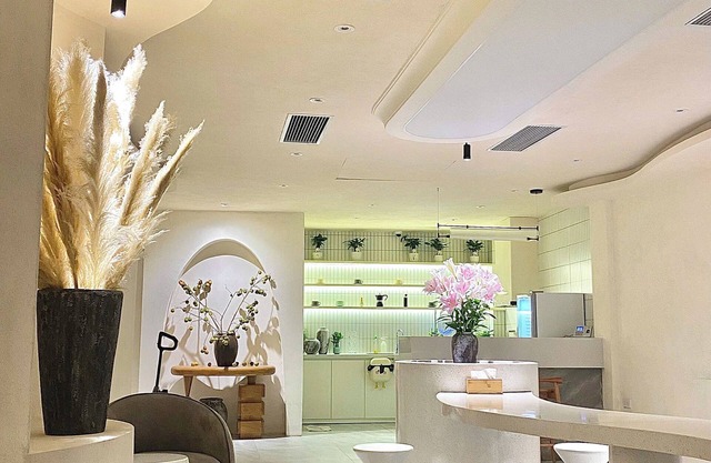 J Village Hotel - Triệu Việt Vương