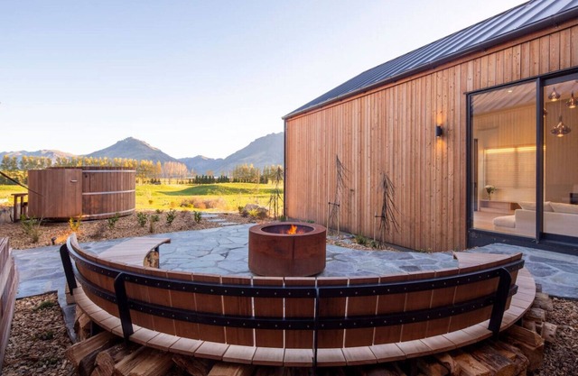 Jacks Point Rise by MajorDomo - Sauna & Spa Pool