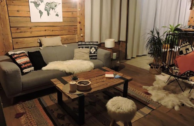 Joli cocon au pied des montagnes