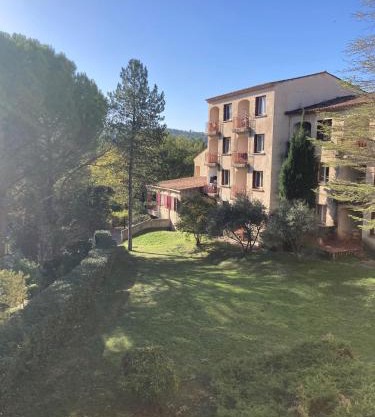 Joli Studio Gréoux Les Bains
