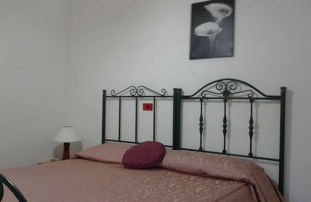 Jolly room rentals 1