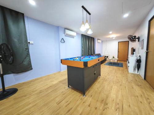 Jonker 14-18pax 3BR, KTV Room, Dart & Snooker