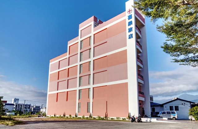 Joy Hotel