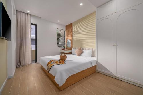 June House - Walk to Dragon Bridge