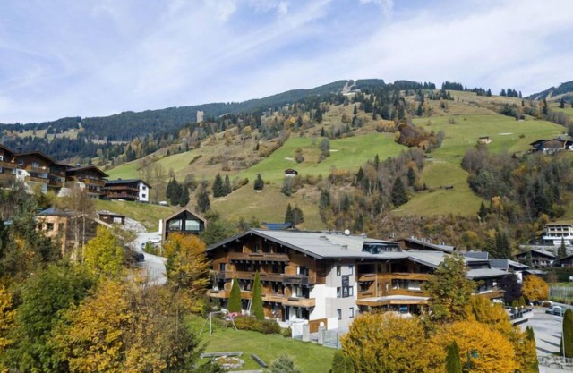 Juniorsuite bis zu 4 P &Wellnessbereich by Interhome