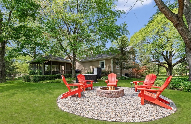 Juniper Presents: Luxurious Vacay Home on 2.5 Acres w/Pond, Hot Tub + Firepit